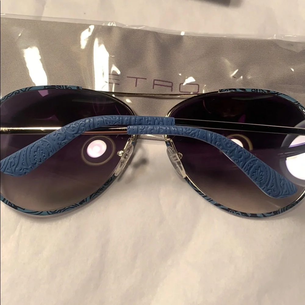 NWT ETRO wire aviator sunglasses w/lace design